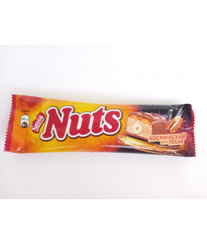 Батончик шоколадный Nestle Nuts мороженое с печеньем 60г