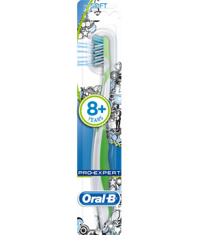 Щетка зубная Oral-B Stages 4 мягкая 8+
