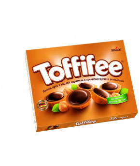 Набор шоколадных конфет Toffifee с лесным орехом в карамельной чашечке с кремовой нугой 250г